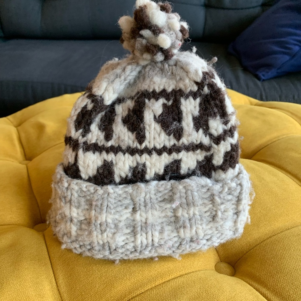 Cowichan toque - adult size